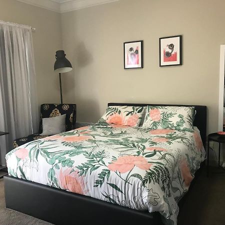 L'École Private Studio-Apartment by My Lodgingfy Moorabbin Extérieur photo